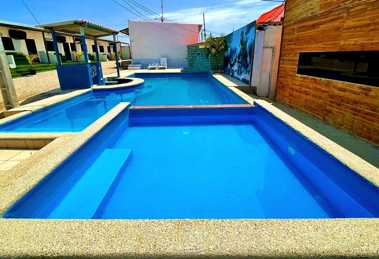 Hotel Hostal Tropicoco General Villamil Exterior foto