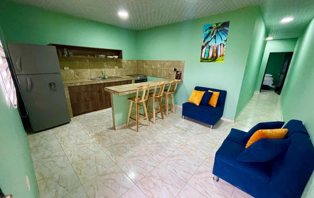 Hotel Hostal Tropicoco General Villamil Exterior foto